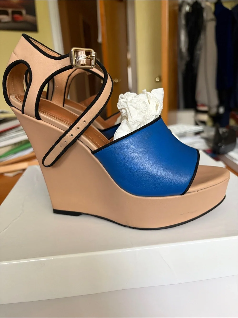 Givenchy Blue and Beige Leather Platform Sandals SIZE 36 MADE IN ITALY